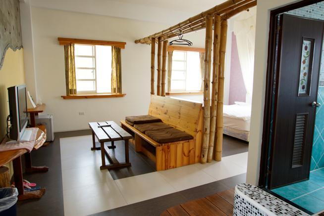 Xian Qing Yu Zhi Homestay Chishang Extérieur photo