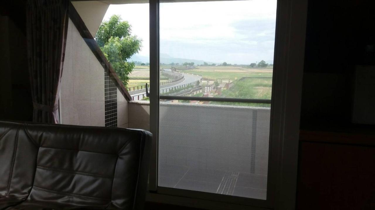 Xian Qing Yu Zhi Homestay Chishang Extérieur photo